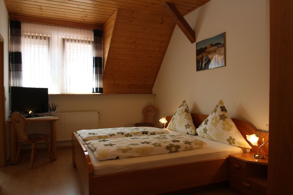 Classic Double Room photo 2