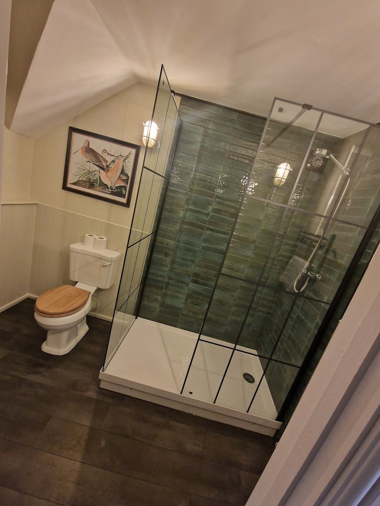 Basic Double Room photo 3