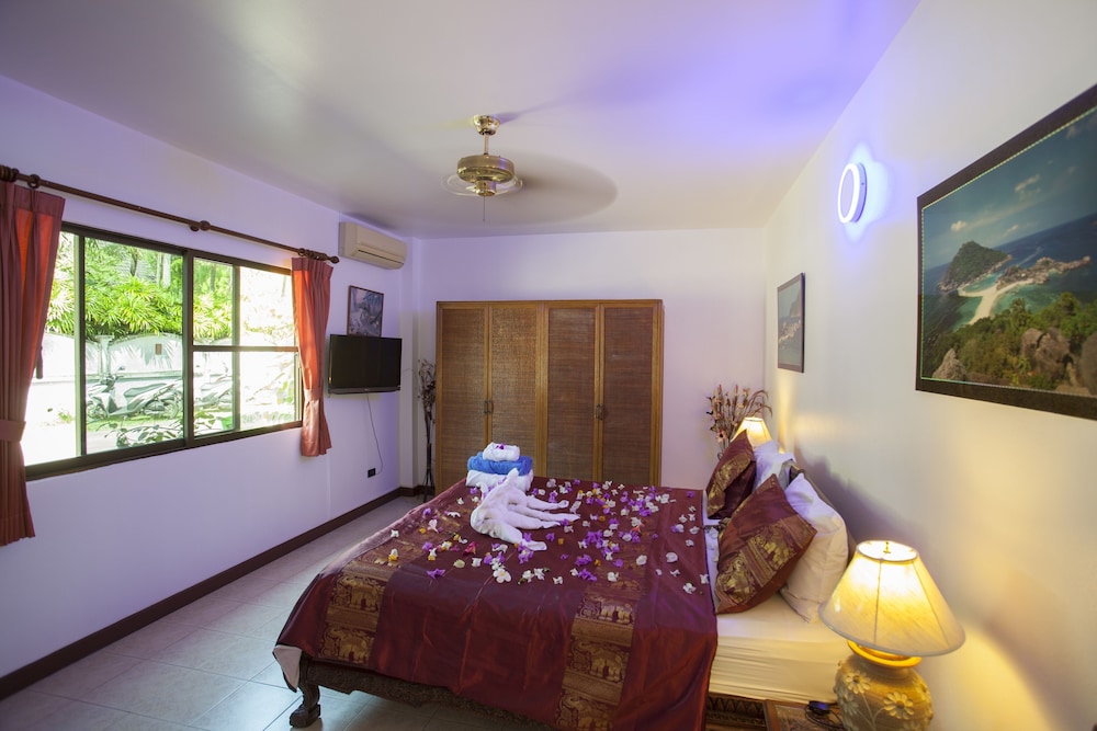 Traveller Room
