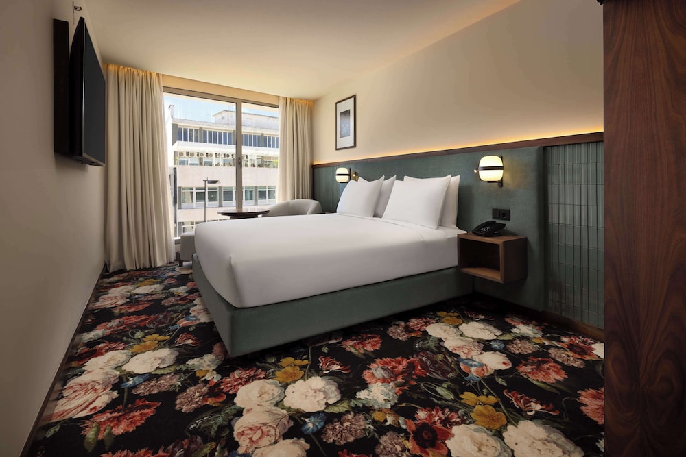 Room, 1 King Bed, Accessible