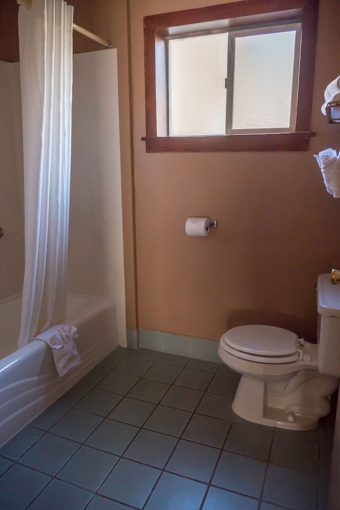 Standard Room - Photo 6