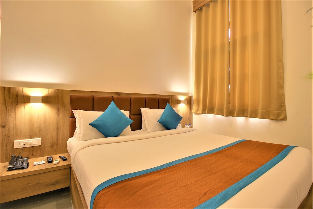 Elegance Room - Photo 1
