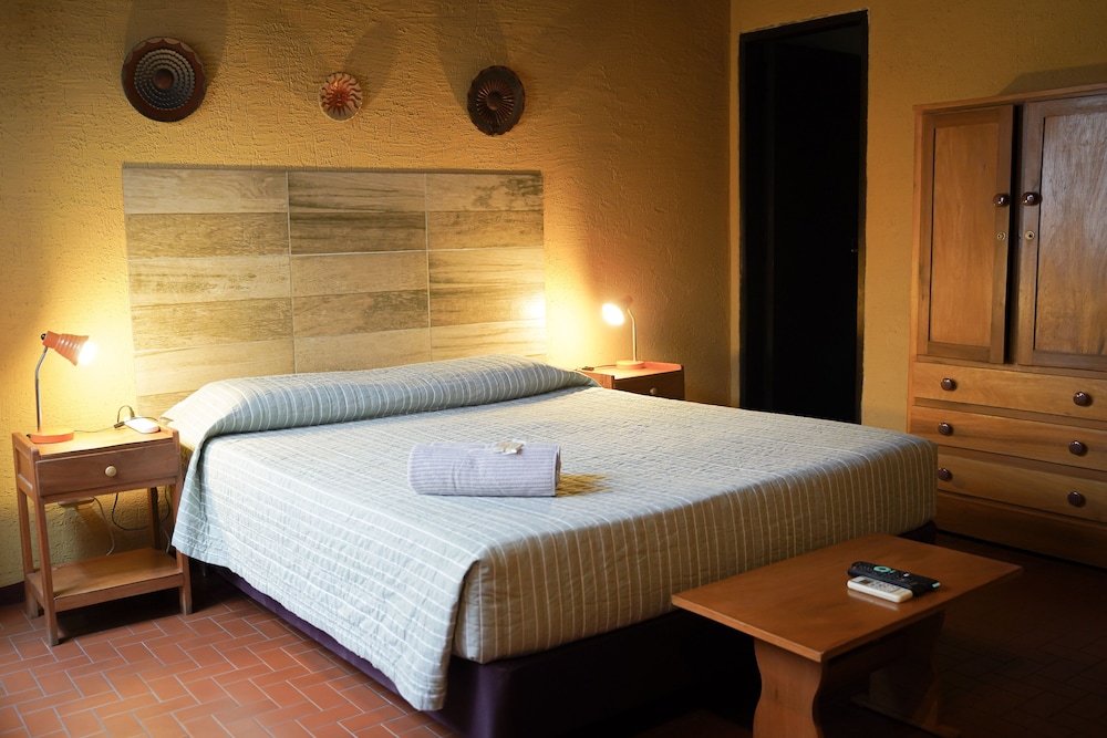 Single Room, 1 Twin Bed, Non Smoking, Private Bathroom photo 2