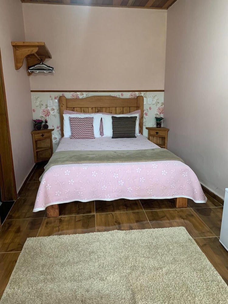 Basic Triple Room photo 1