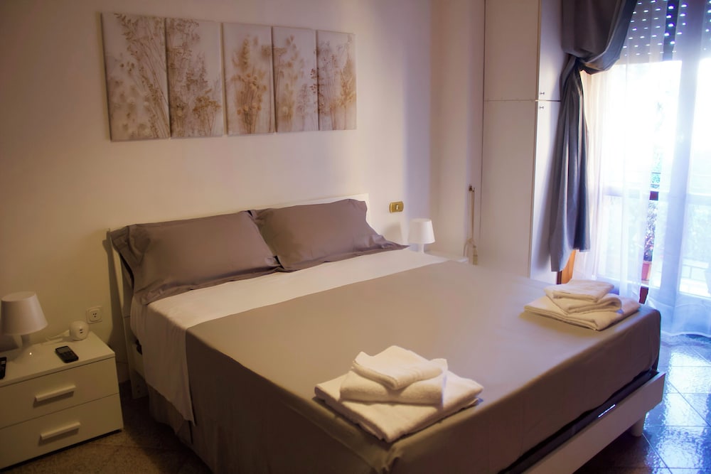 Comfort Condo, Balcony