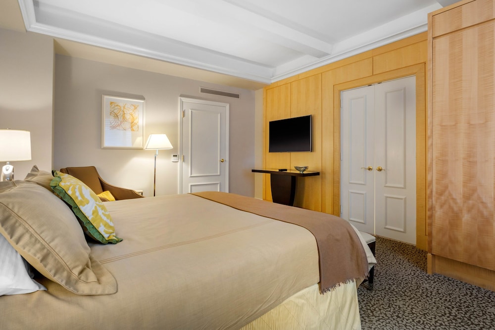 Executive Suite, 1 King Bed (Madison)