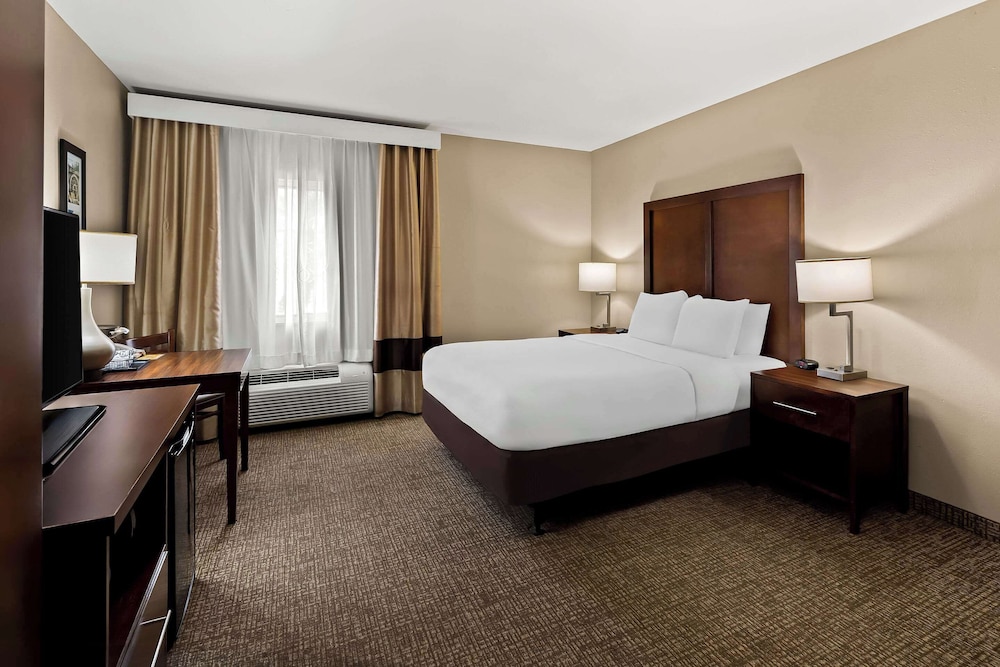 Room, 1 Queen Bed, Accessible, Non Smoking - Photo 1
