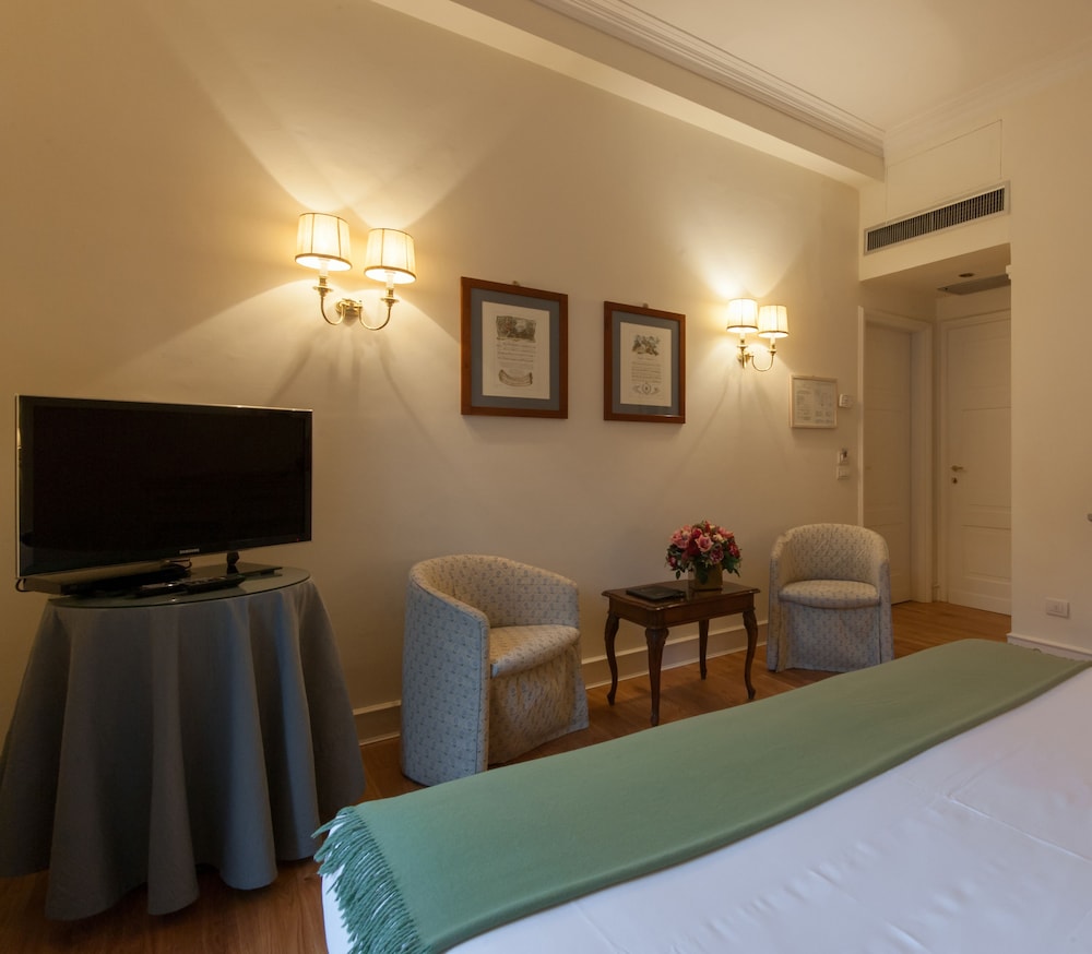 Classic Room - Photo 3