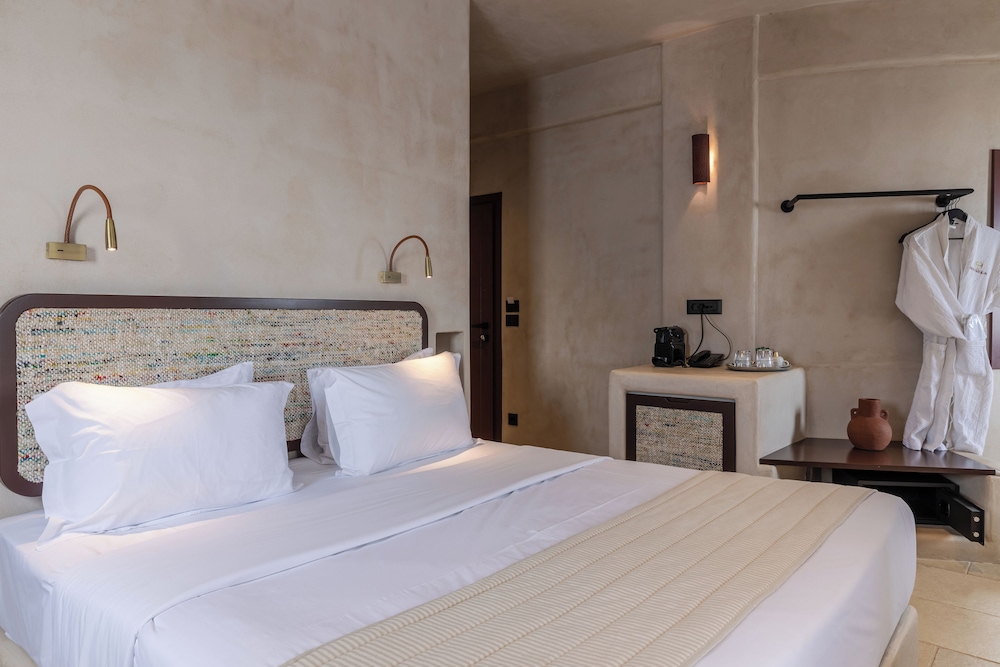 Superior Room - Photo 1