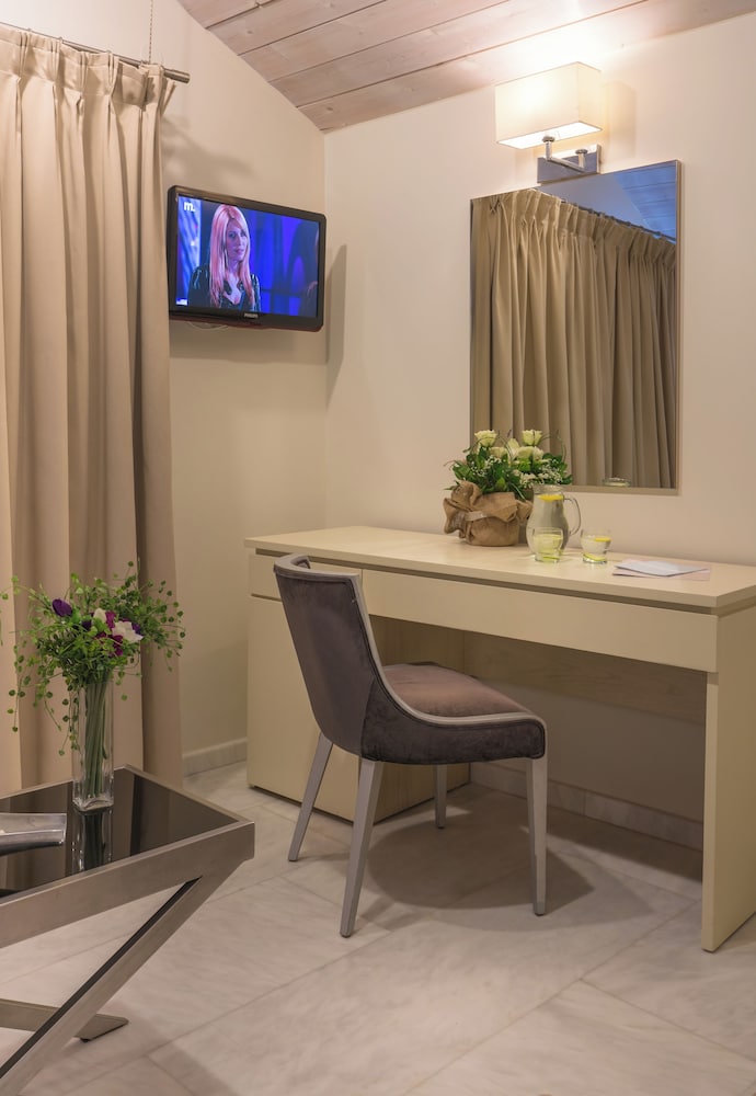 Junior Suite, Sea View photo 3