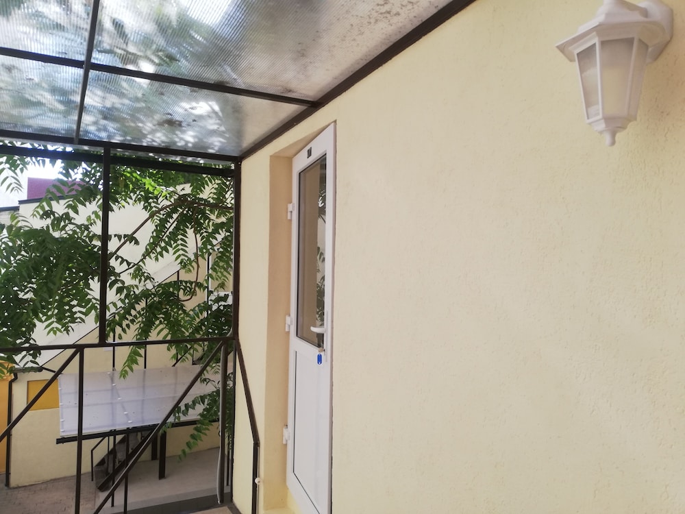Lorf Hostel&Coffee — photo 245