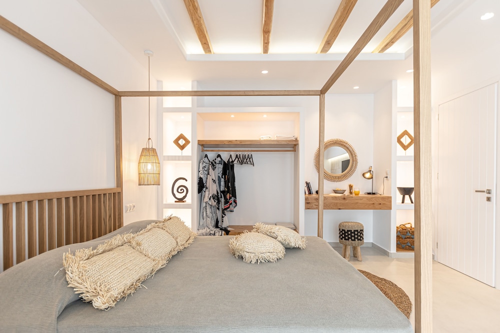 Romantic Suite, 1 Bedroom, Hot Tub, Sea View