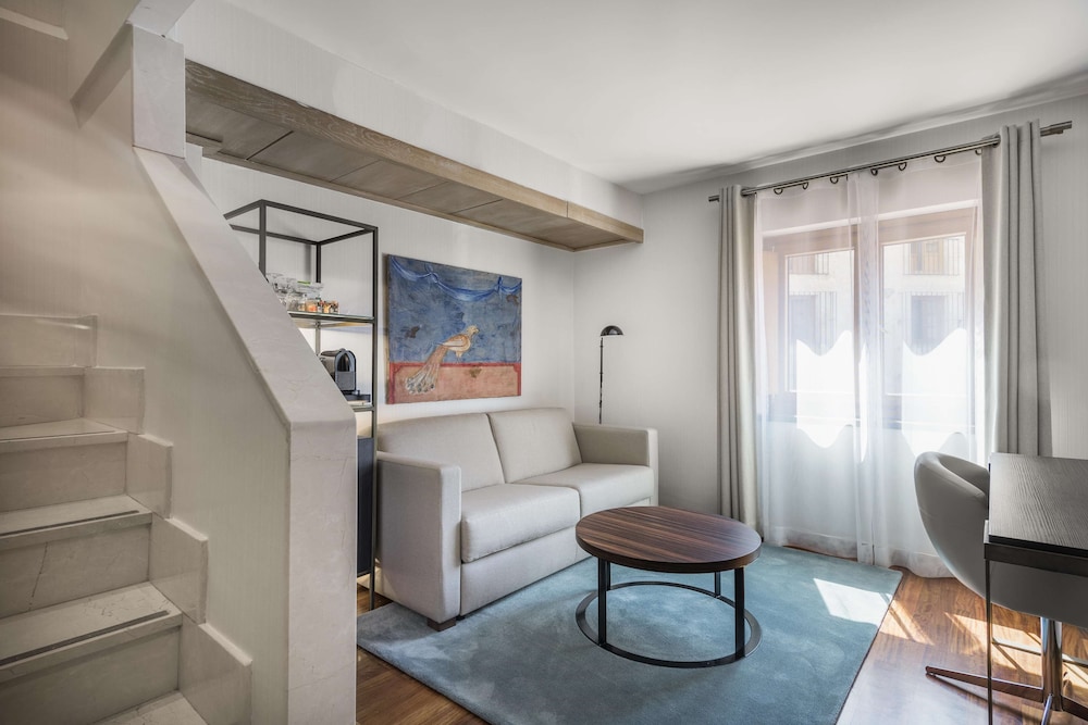 Junior Suite (Duplex Extra Bed 3 adults) photo 3