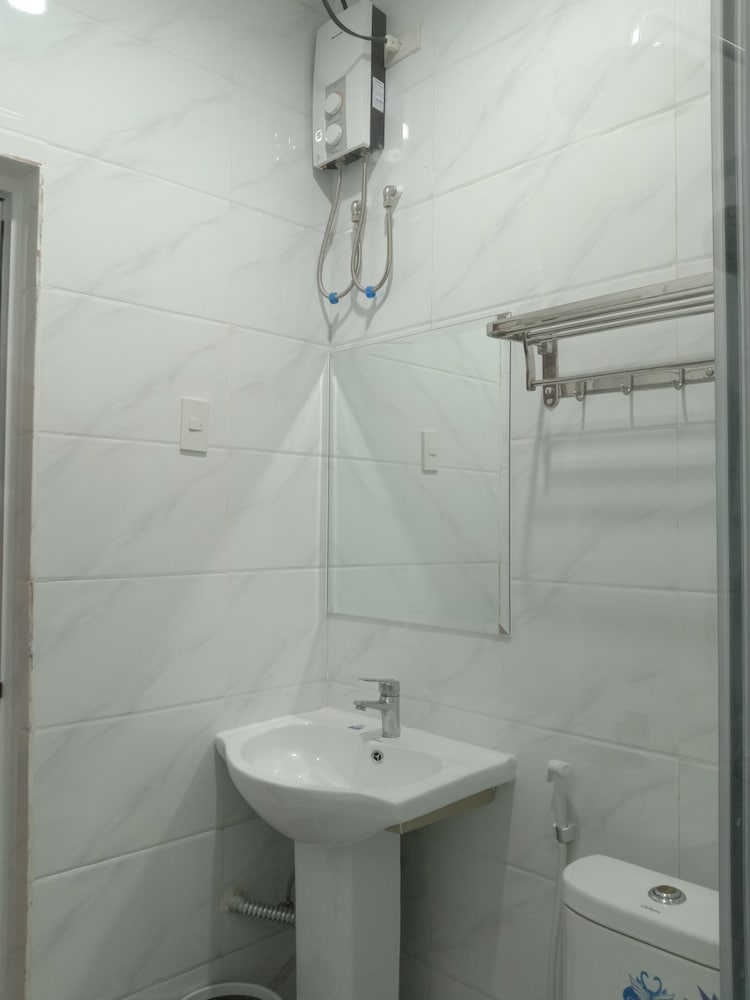 Deluxe Twin Room - Photo 6