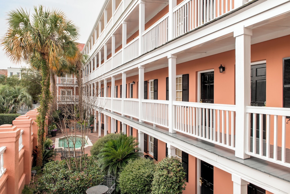 Traditional Two Doubles Courtyard View