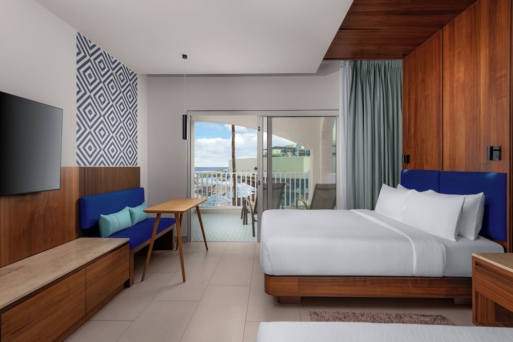Resort View Room - King Bed - Photo 4