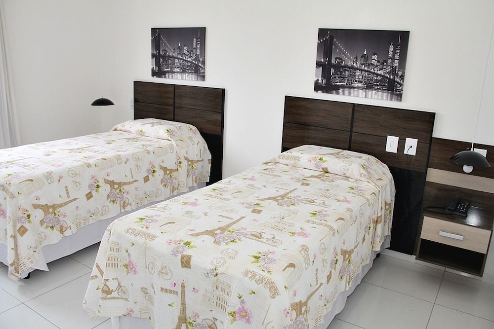Double or Twin Room photo 2