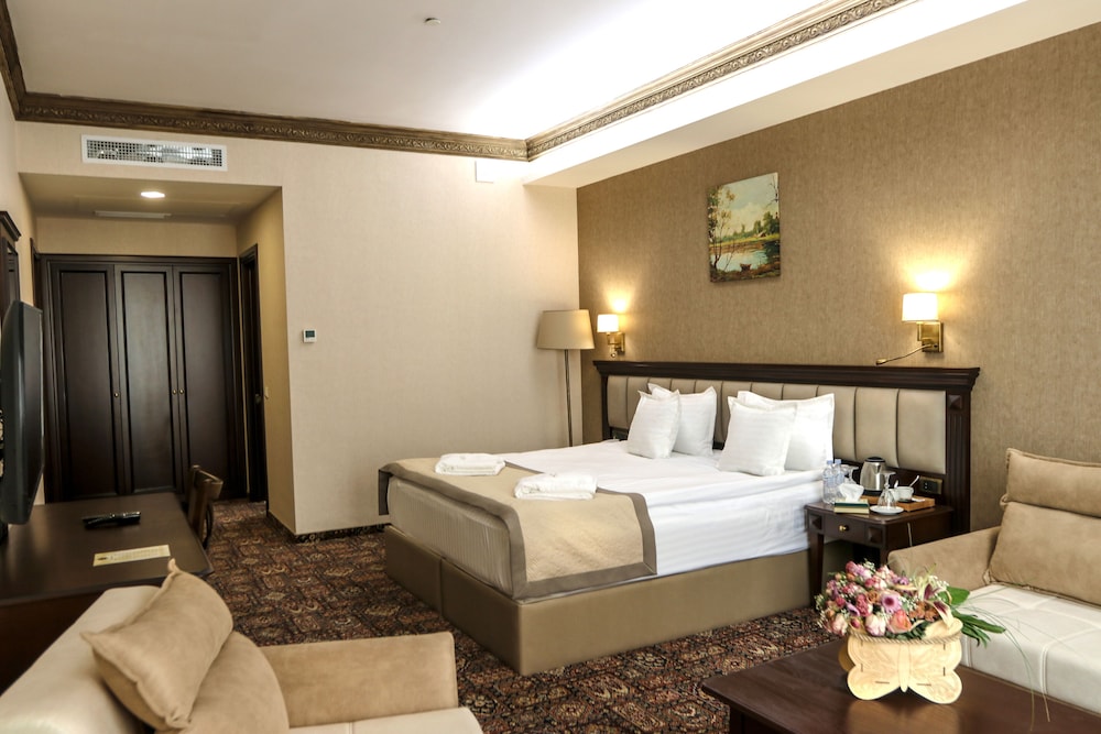 Family Triple Room