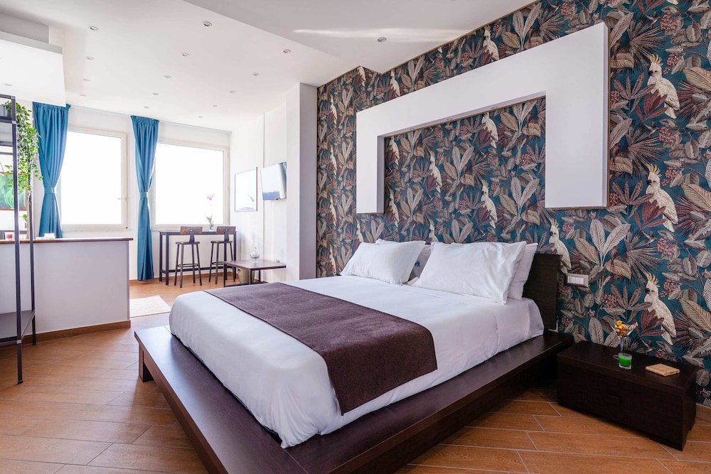 Comfort Suite photo 1