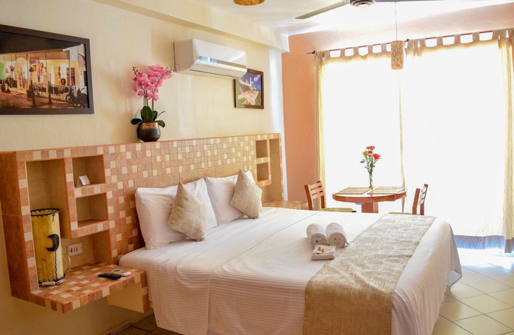 Comfort Double Room, 1 King Bed, City View
