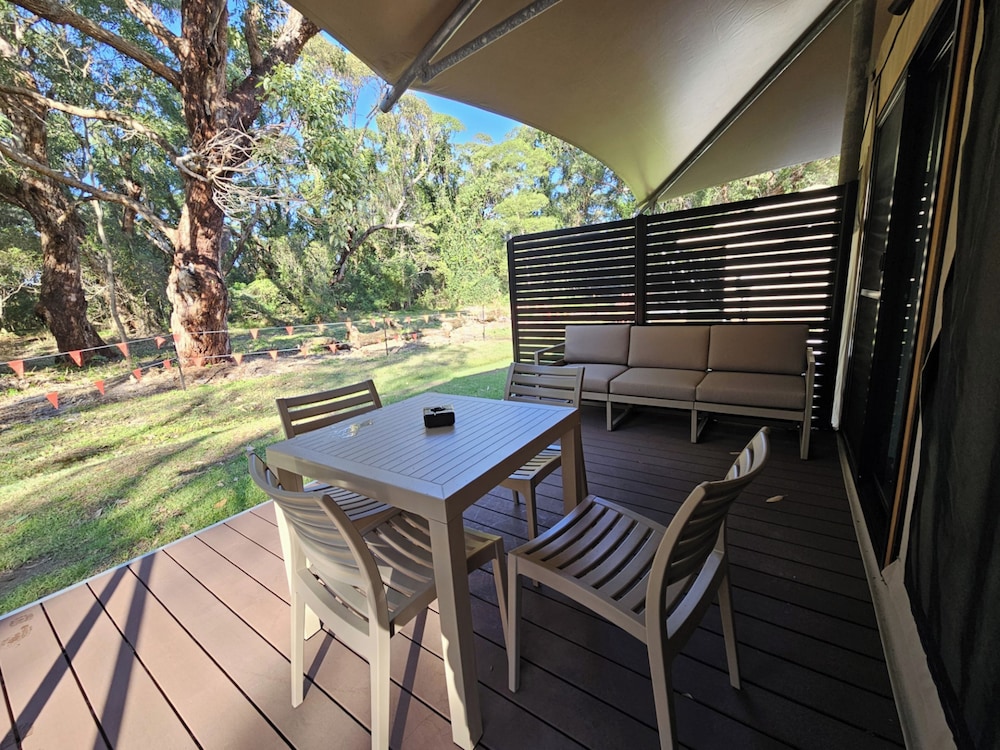 Deluxe Safari Tent - Sleeps 4 - Photo 5