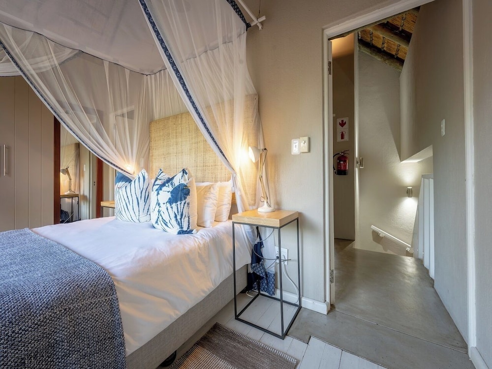 Ekhaya Suite 3 photo 2