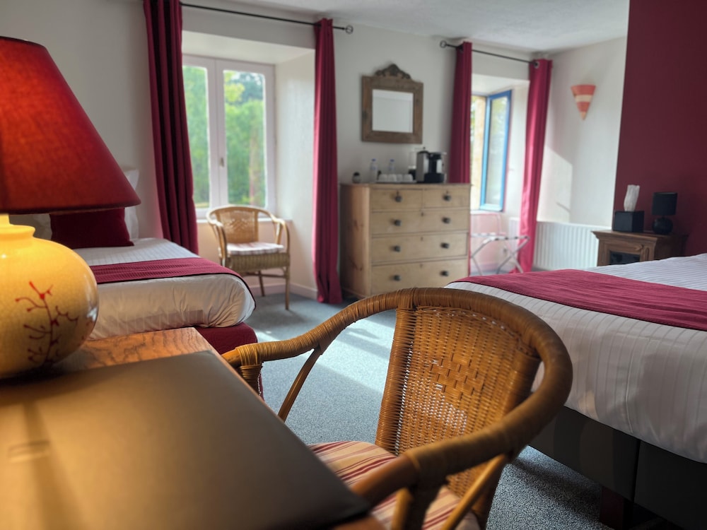 Superior Quadruple Room, Multiple Beds photo 2