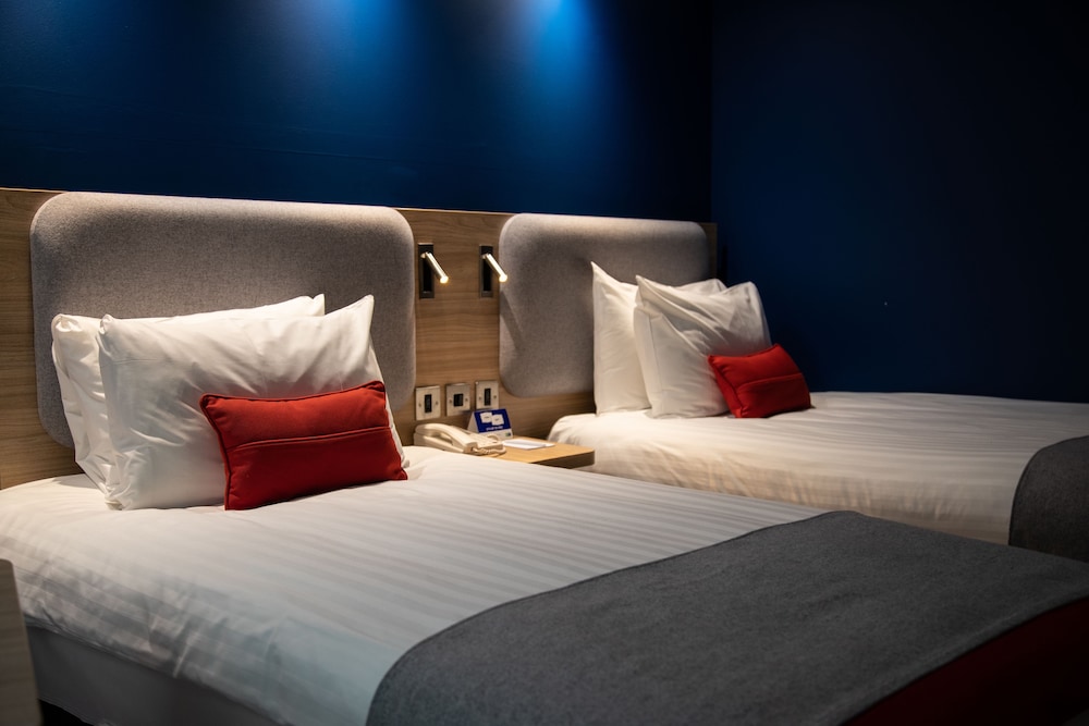 Holiday Inn Express London Stansted Airport, an IHG ホテル, 写真 3