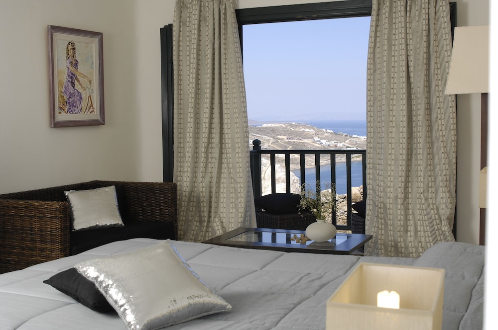 Superior Double or Twin Room, Sea View - Photo 6