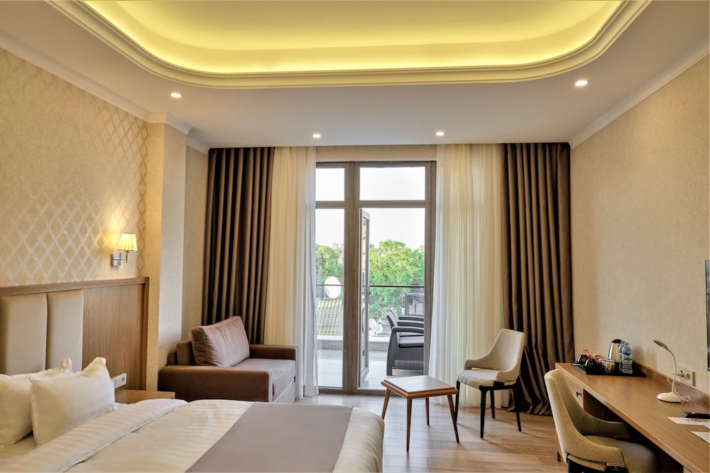 Deluxe Double Room, Balcony
