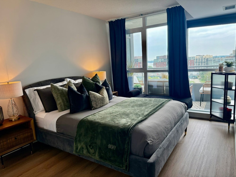 Grand Apartment