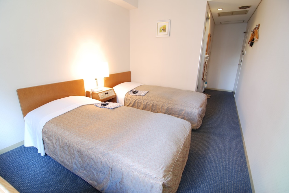 Twin Room, Non Smoking (Bed width 100cm ) - Photo 2