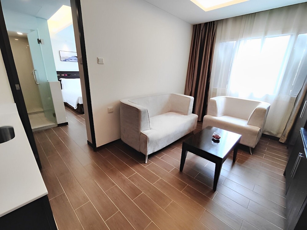 Executive Suite photo 3