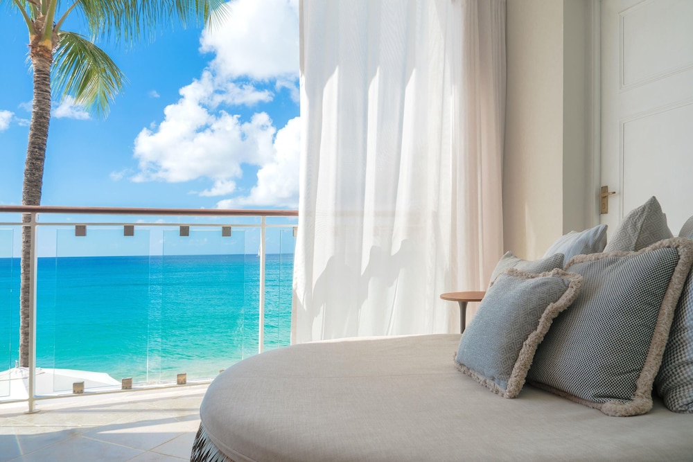 Signature Twin Room, 1 Twin Bed, Oceanfront - Photo 1