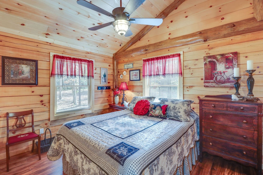 House (2 Bedrooms) photo 1