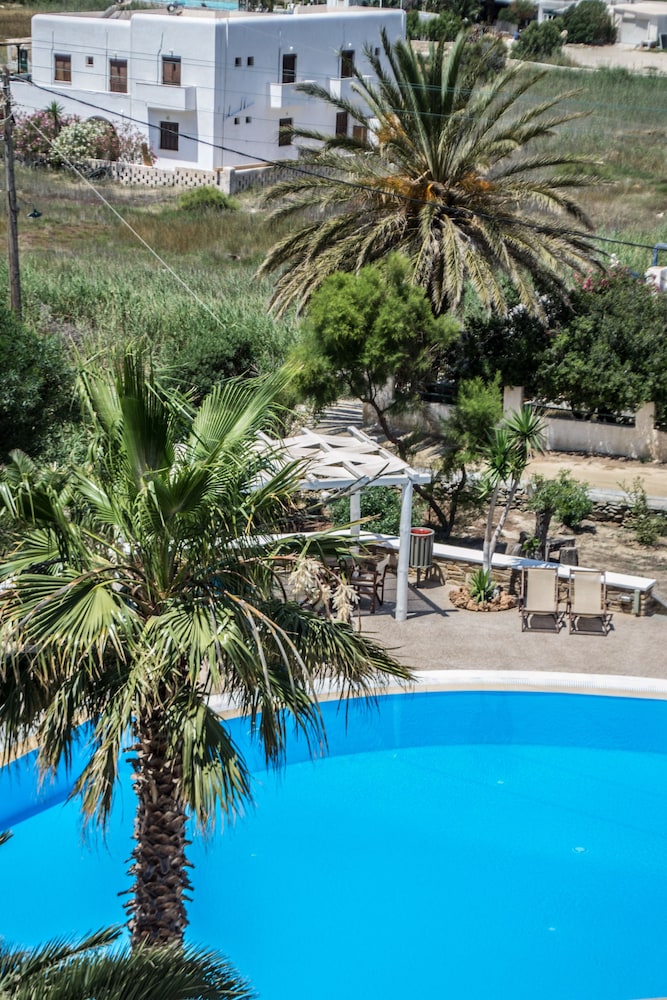 Superior Twin Room, 1 Bedroom, Non Smoking, Sea View photo 3