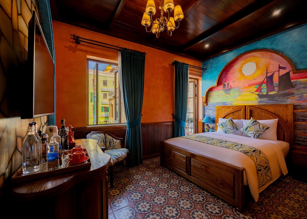 Lumen Amoris, City View, 1 King Bed with Balcony - Photo 4