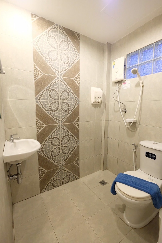 Standard Room (Room Only) photo 2
