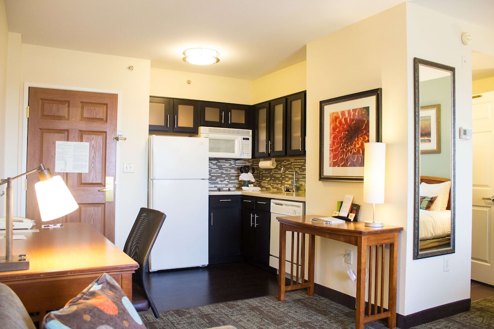 Suite, Multiple Beds (One Bedroom) - Photo 6