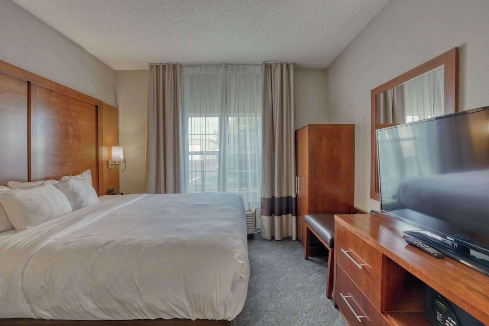 Suite, Non Smoking photo 3