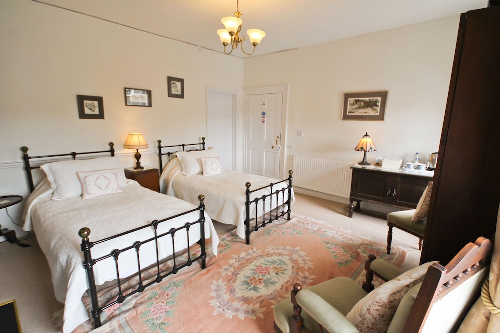 Deluxe Twin Room (Holly) photo 3