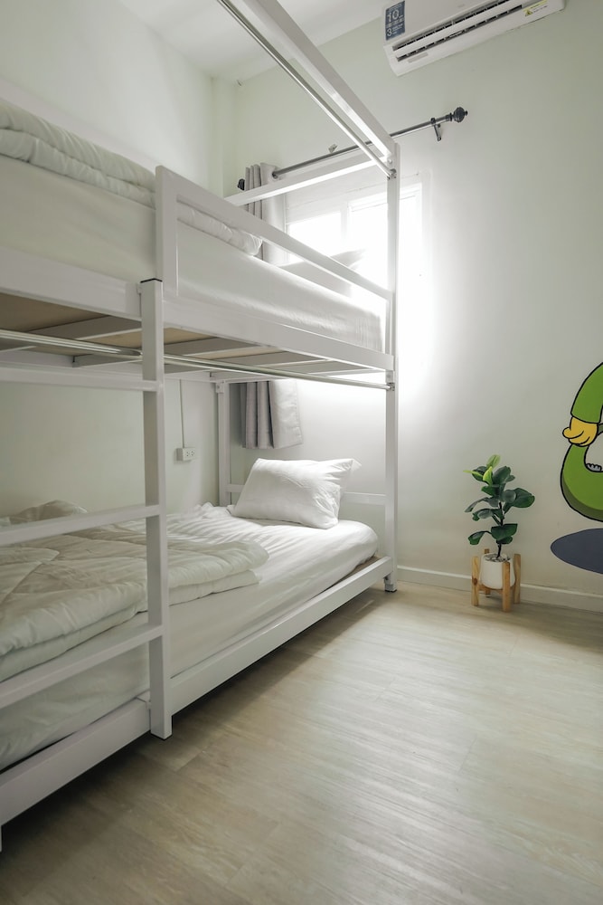 Shared Dormitory, Air conditioning photo 2