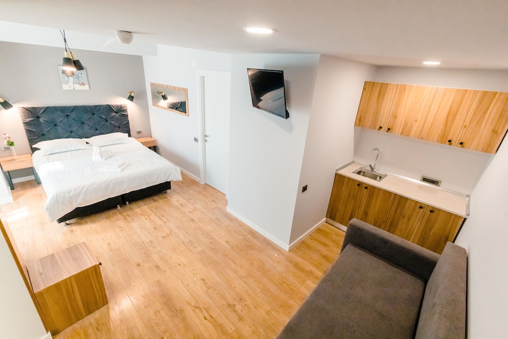 Superior Room - Photo 1