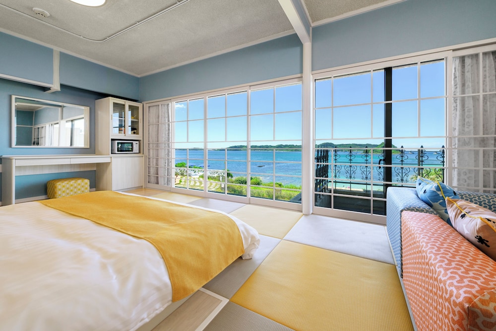 Baby-Friendly room photo 2