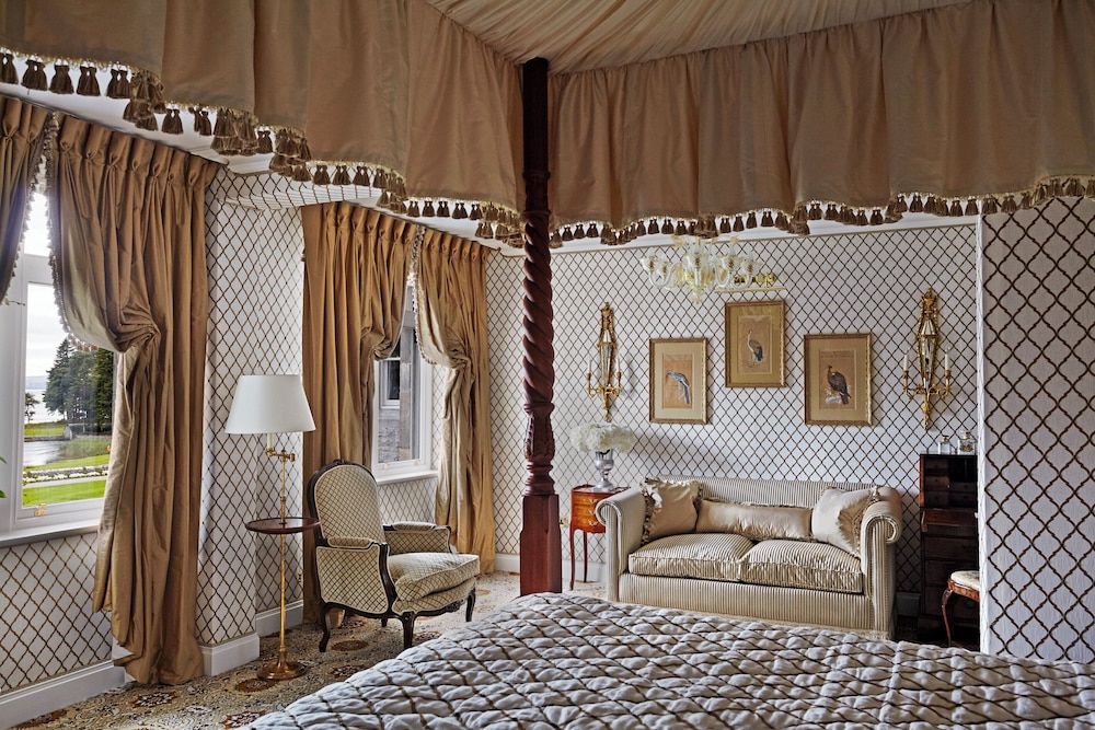 Deluxe Room, Lake View photo 3