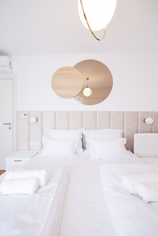 Premium Apartment