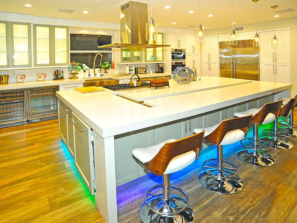 Luxury Villa, 6 Bedrooms, Ocean View photo 3
