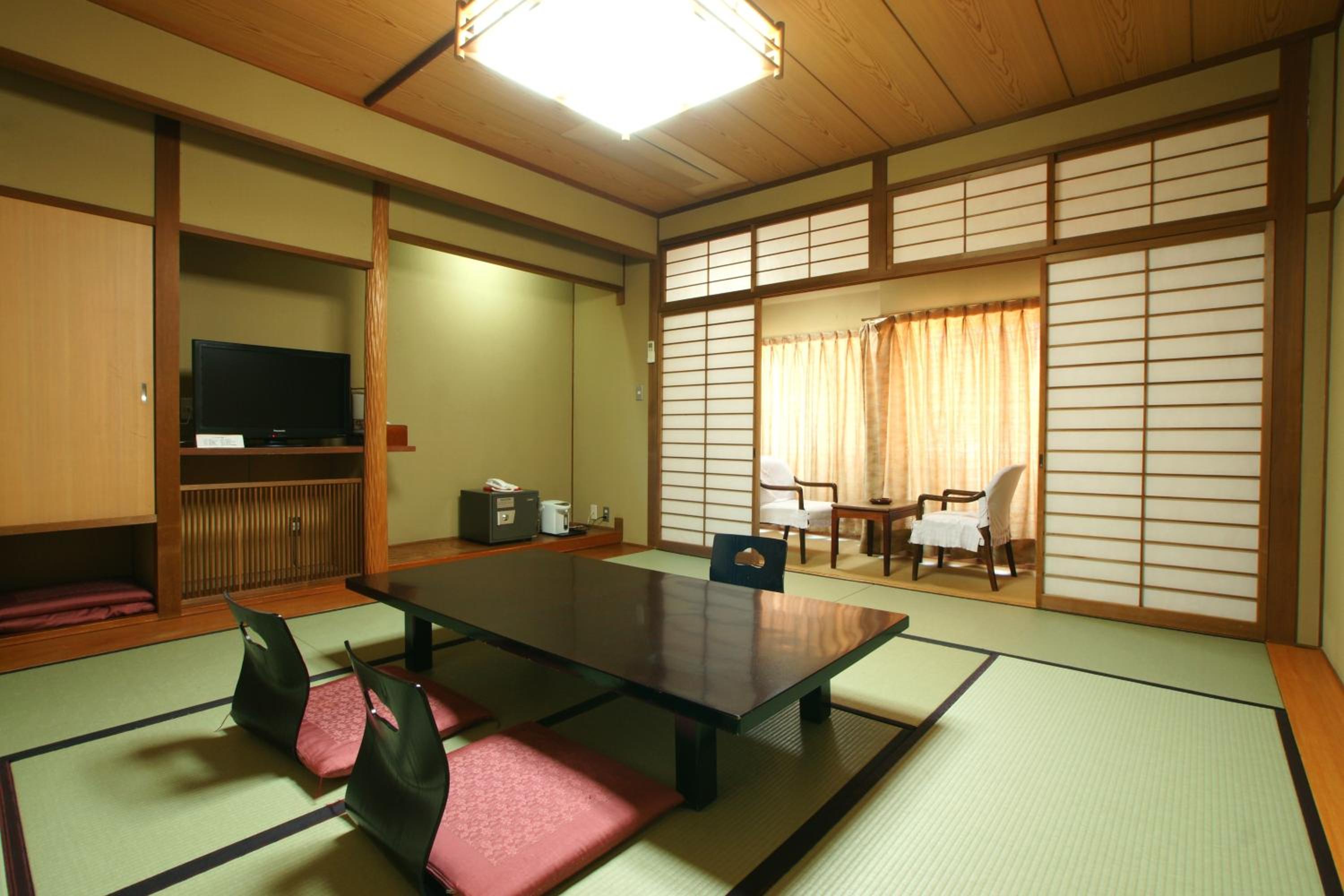 Japanese-Style Room photo 2