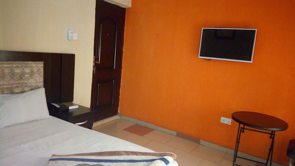 Basic Room photo 1