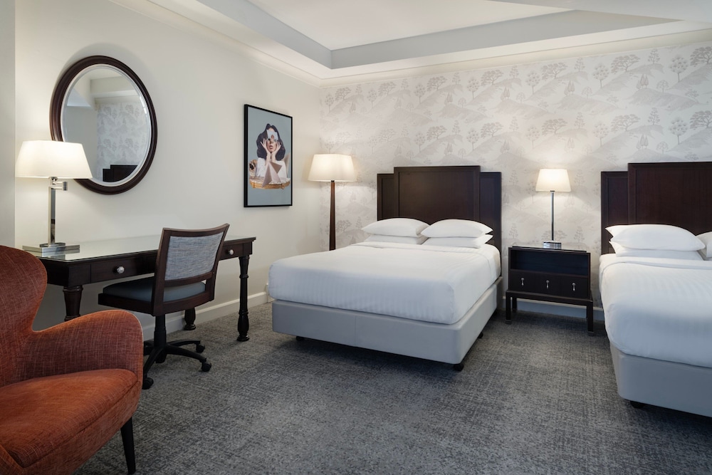 Family Room, 2 Double Beds - Photo 3